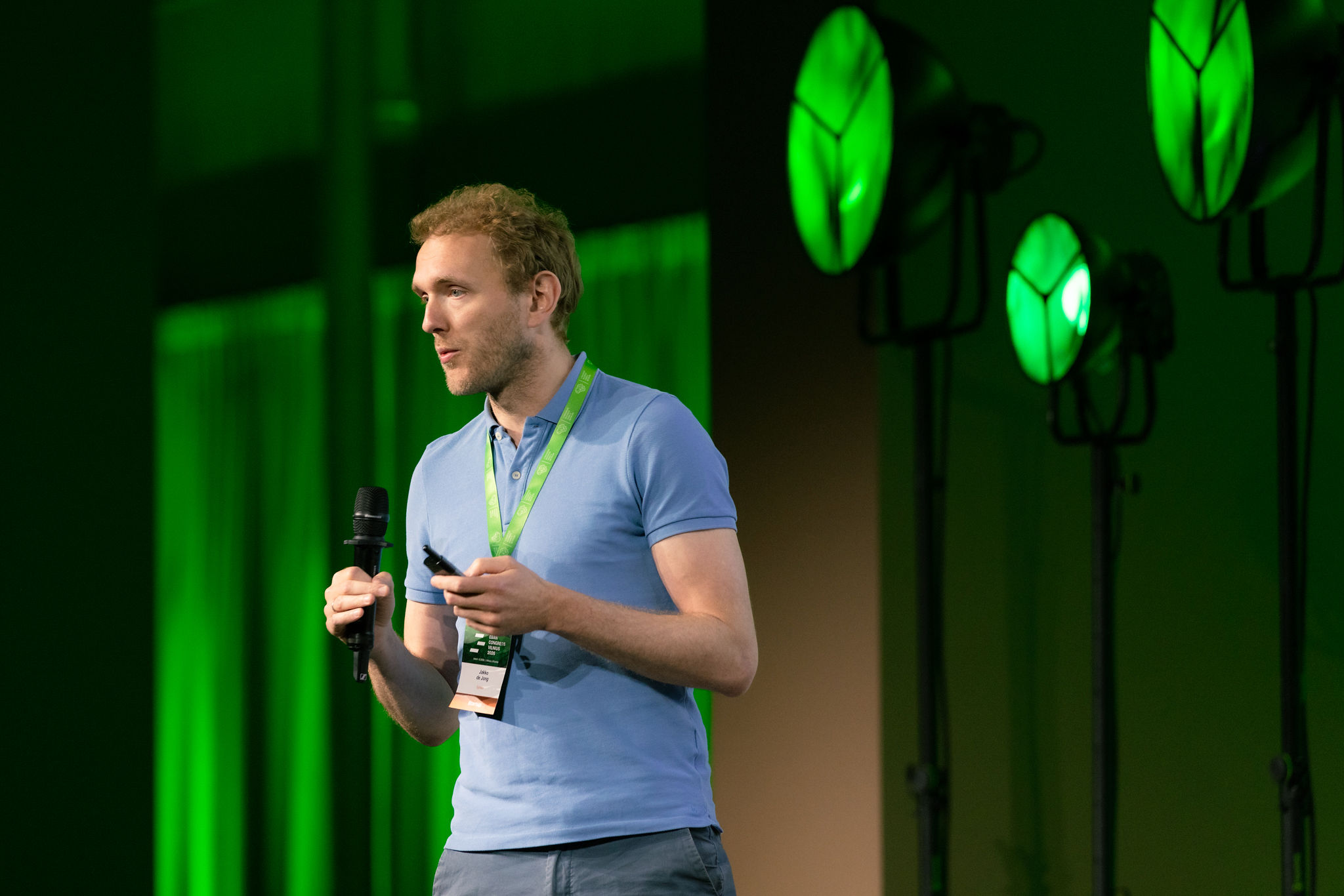 Pitching startup